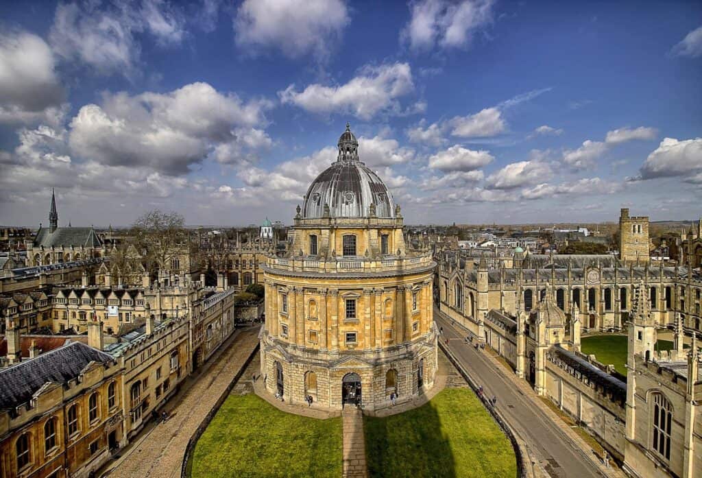 Radcliffe Camera and Bodleian Library in Oxford city centre, England