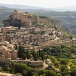 The “Anti-Tourist” Guide to Alquézar: Where to Stay for Rock Climbers
