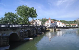 Read more about the article 3 Boutique Stays In Tomar, Portugal: Why Visit For Templar History