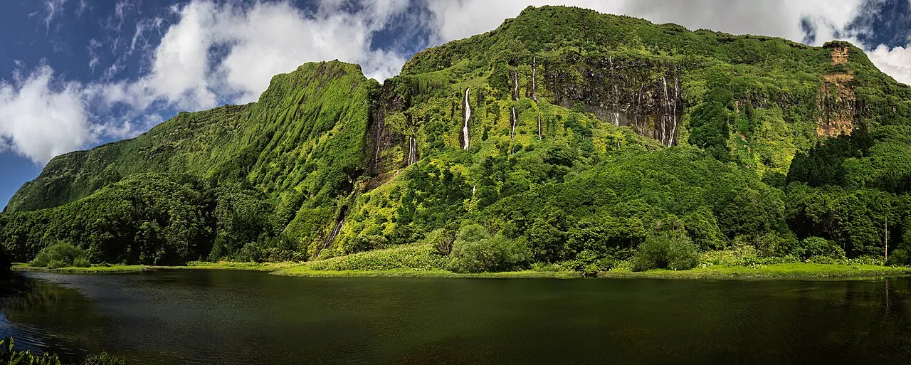 Read more about the article Logistics of Reaching the Remote Island of Flores (Azores)